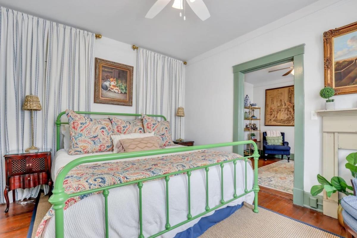 The Graham On Oglethorpe Square Villa Savannah Eksteriør billede