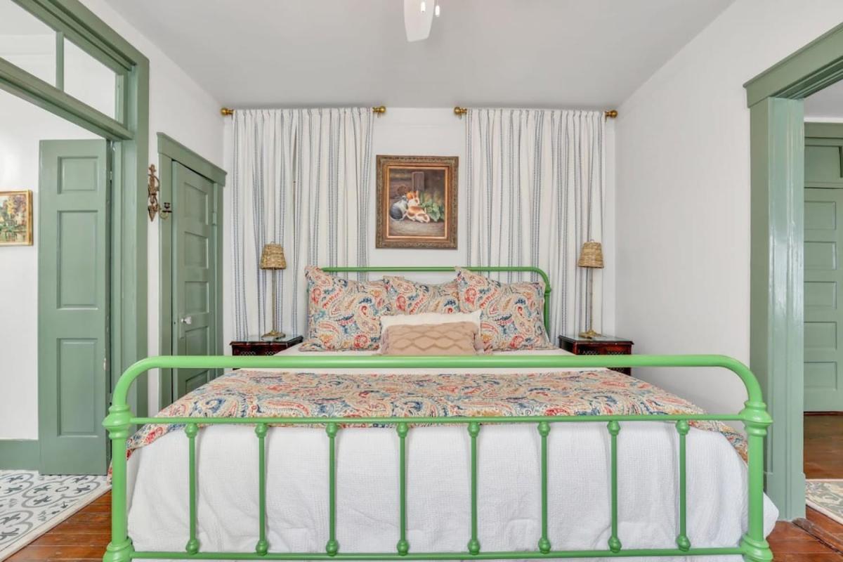 The Graham On Oglethorpe Square Villa Savannah Eksteriør billede